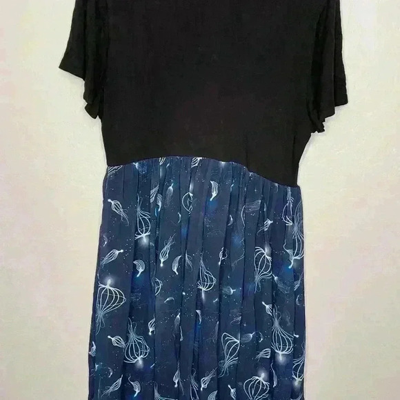 Torrid Fantastic Beasts: The Crime of Grindelwald Skater Dress 1 1X 14/16 - Picture 8 of 9